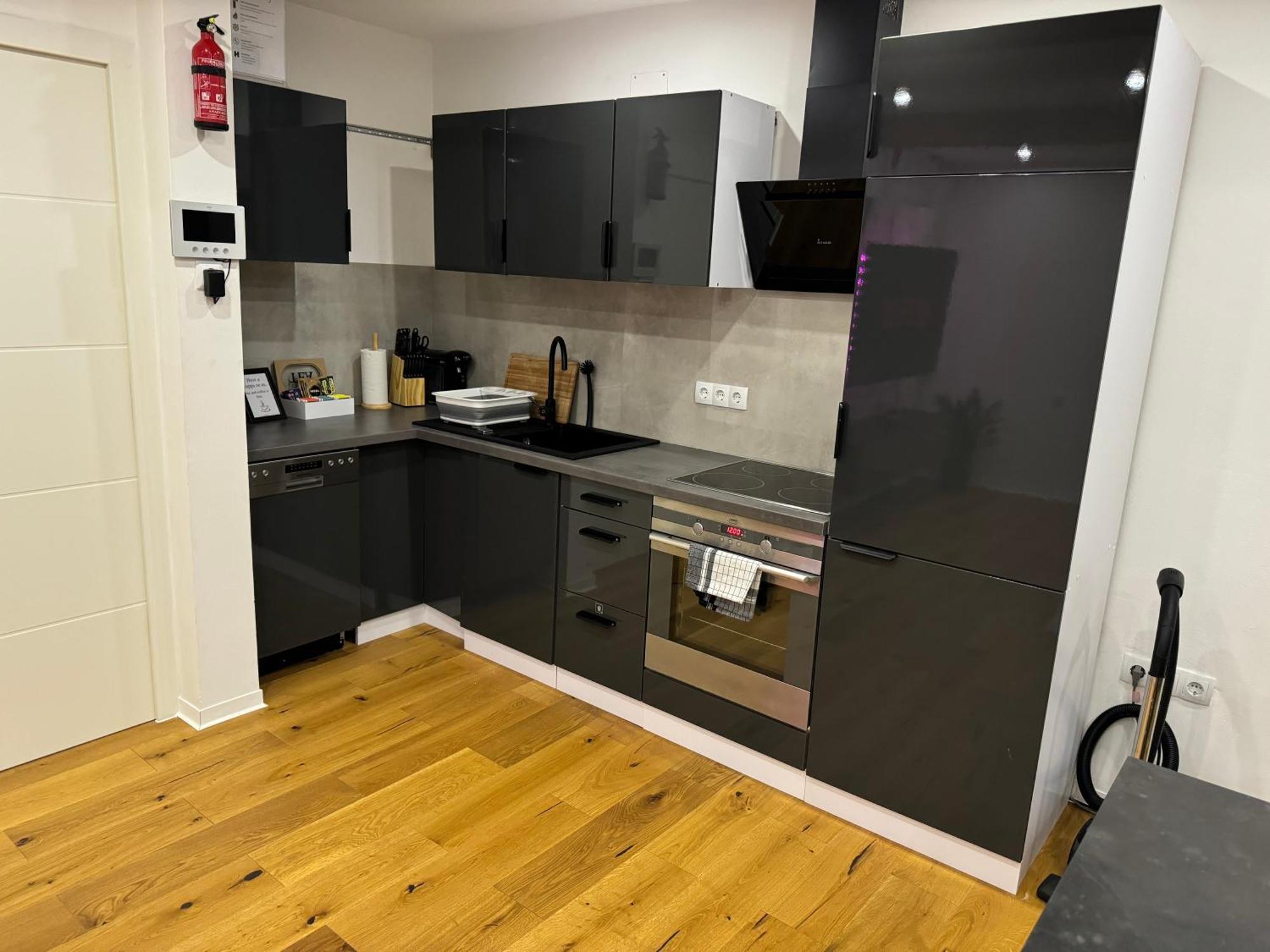 Best Central Apartment - Am Marktplatz - Up To 5 - Next To Frankfurt And Hanau - Coffee And Snacks - Netflix, Prime, Disney Nidderau Exterior foto