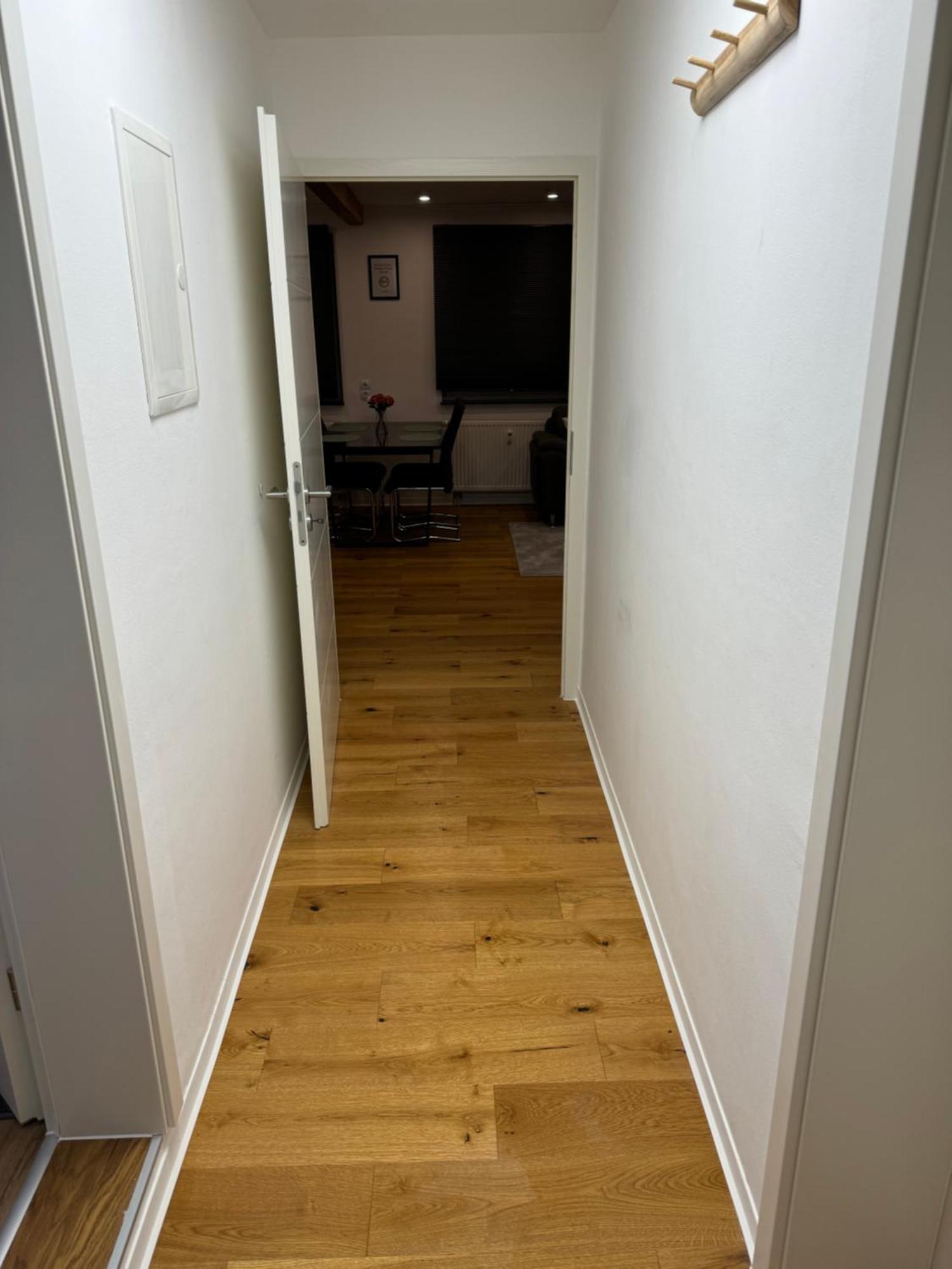 Best Central Apartment - Am Marktplatz - Up To 5 - Next To Frankfurt And Hanau - Coffee And Snacks - Netflix, Prime, Disney Nidderau Exterior foto